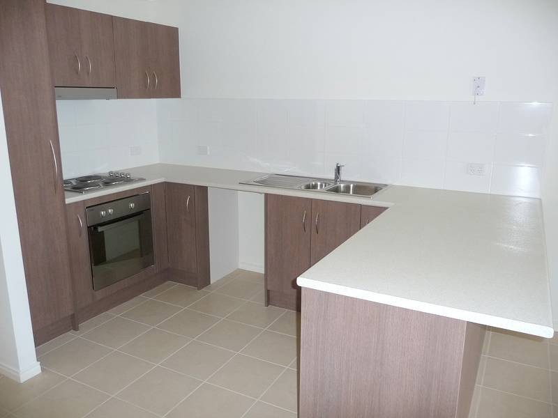 2/66 CARTER ROAD, Nambour QLD 4560