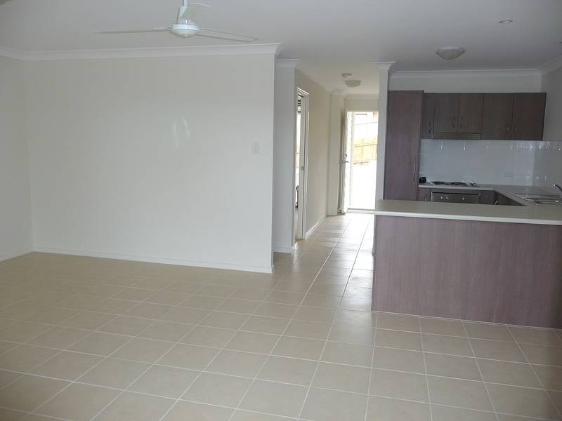 2/66 CARTER ROAD, Nambour QLD 4560