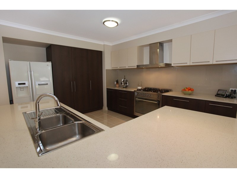 14 Mclean Place, Nambour QLD 4560