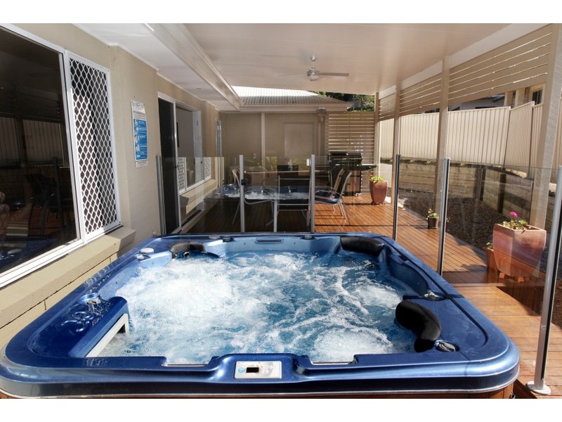 14 Mclean Place, Nambour QLD 4560