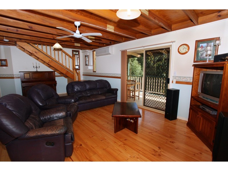 2 Platypus Place, Nambour QLD 4560