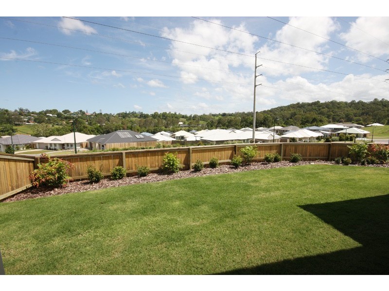 1/2 Dream Court, Nambour QLD 4560