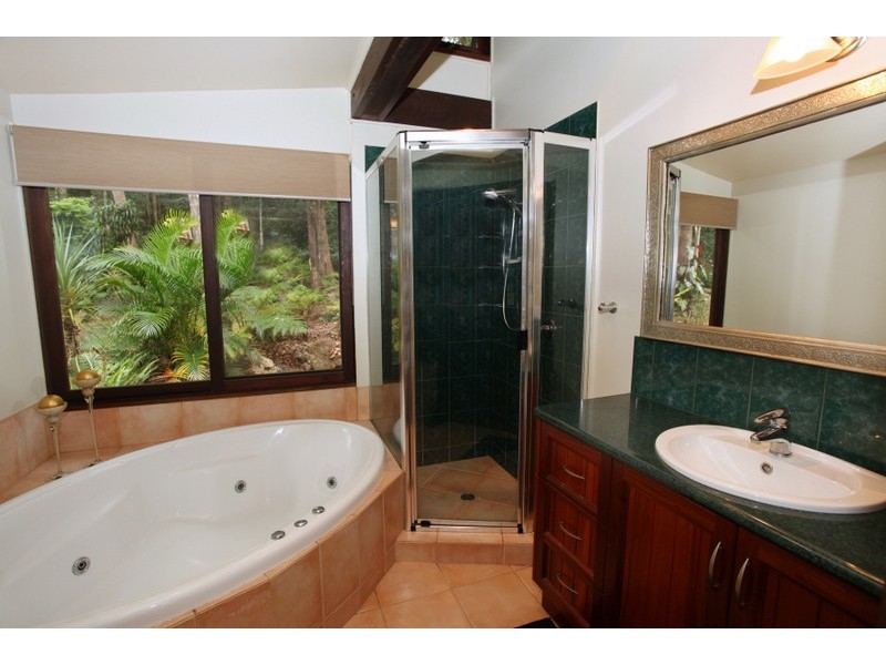 73 Mount Eerwah Road, Eumundi QLD 4562