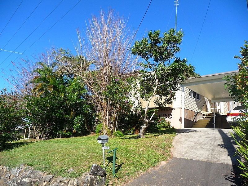 27 Valley View Street, Nambour QLD 4560