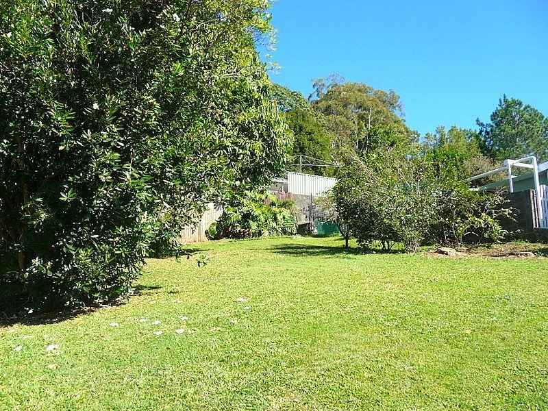 27 Valley View Street, Nambour QLD 4560