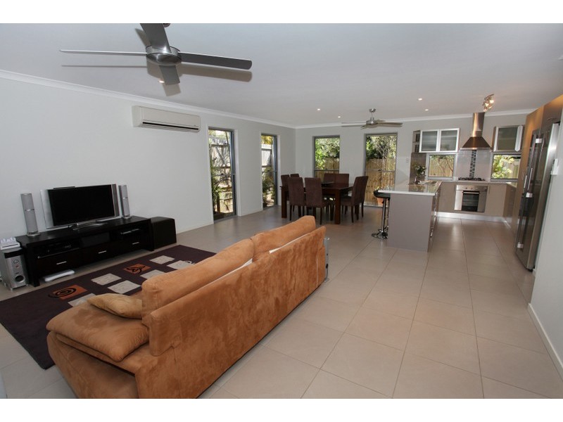 29 Robertson Drive, Nambour QLD 4560