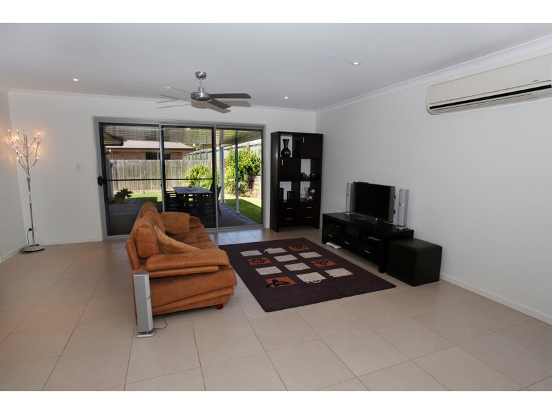 29 Robertson Drive, Nambour QLD 4560