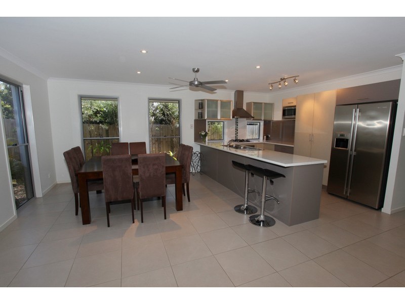 29 Robertson Drive, Nambour QLD 4560