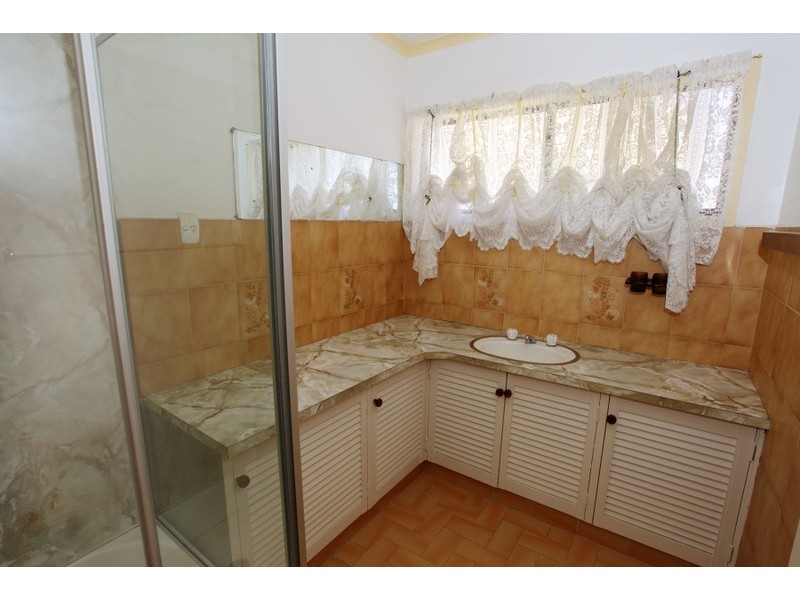 29 Waterfall Road, Nambour QLD 4560