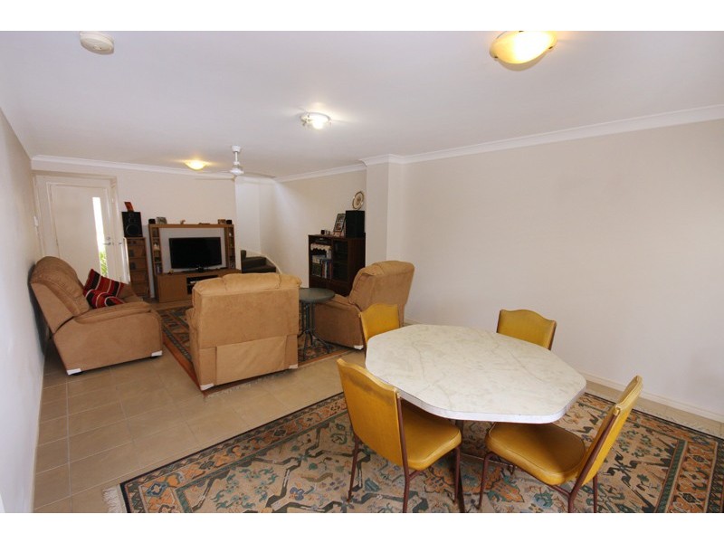 16/76a Carter Road, Nambour QLD 4560