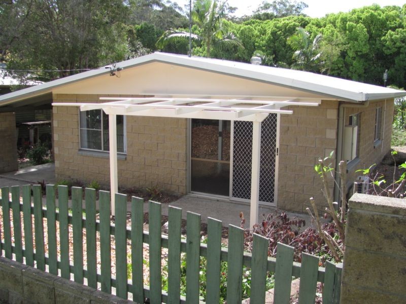 2 Palm Street, Nambour QLD 4560