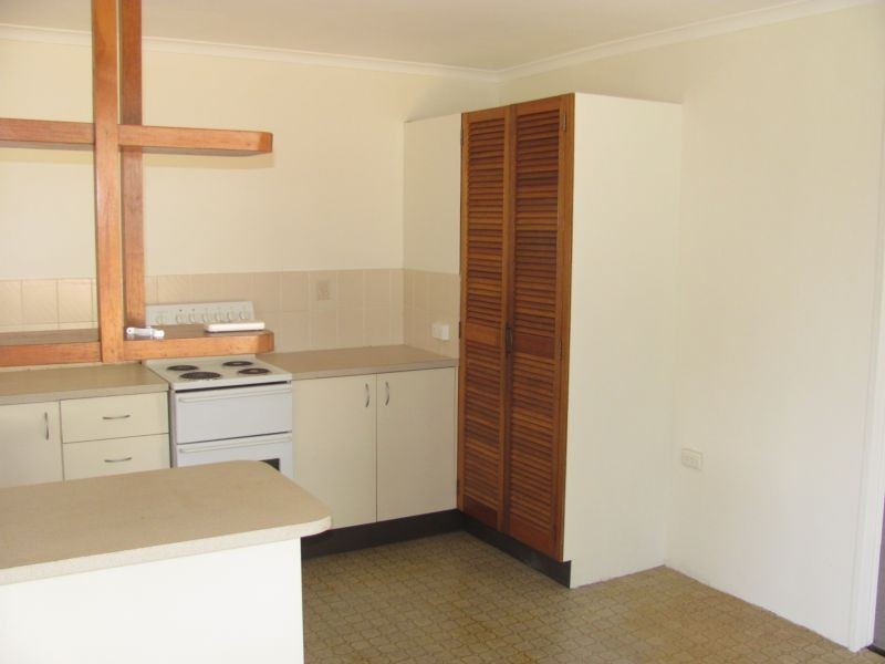2 Palm Street, Nambour QLD 4560
