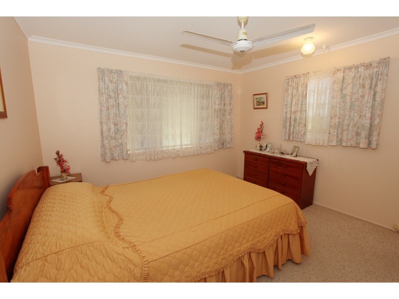 27 Cunningham Crescent, Nambour QLD 4560