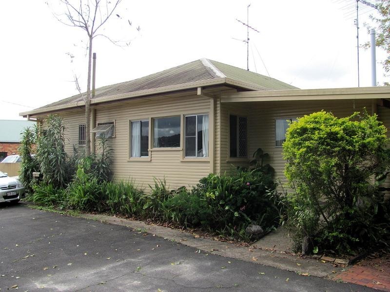 6-8 Scott Street, Yandina QLD 4561