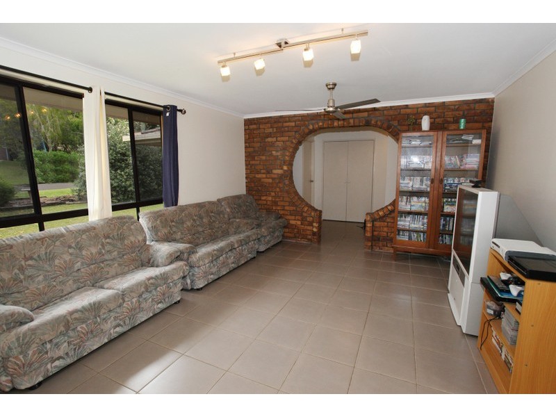 22 Flinders Avenue, Nambour QLD 4560