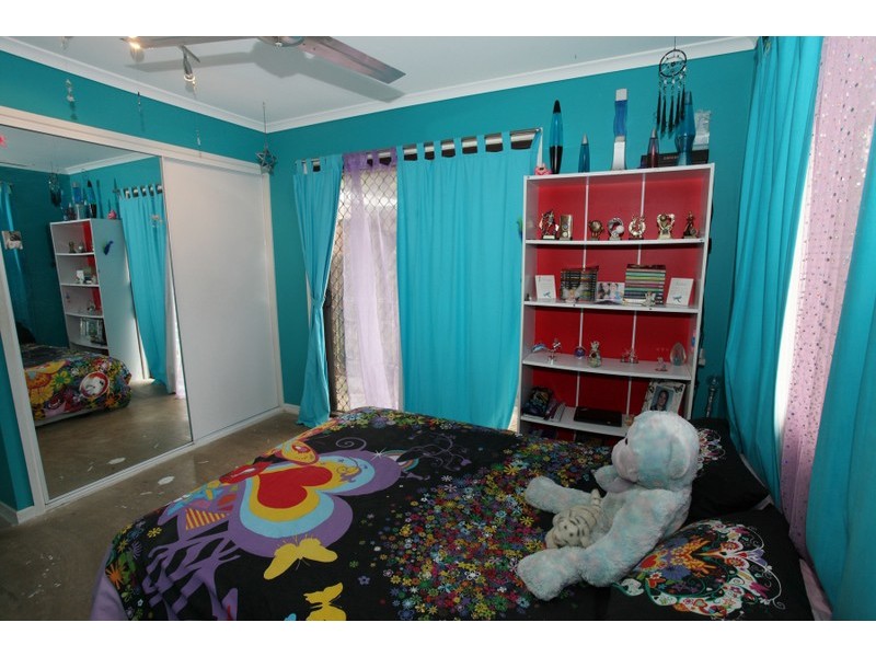 22 Flinders Avenue, Nambour QLD 4560