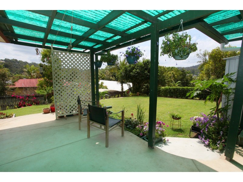 5 Westview Crescent, Nambour QLD 4560