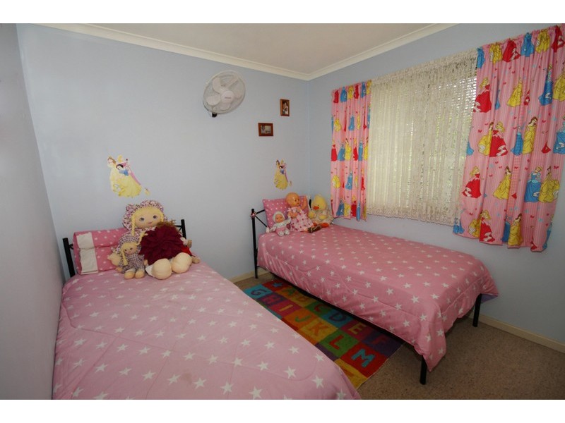 4 Blaxland Road, Nambour QLD 4560