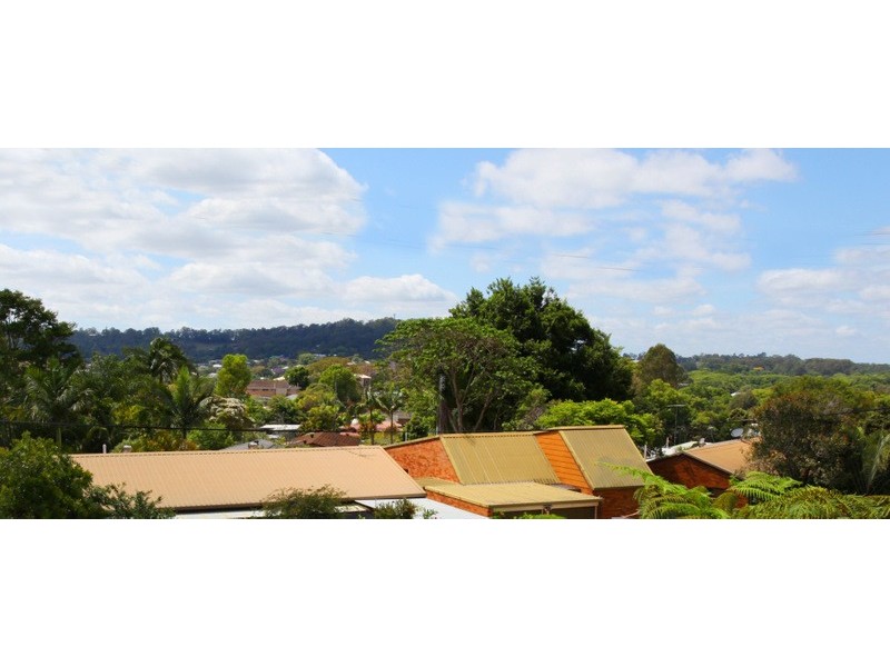 4 Blaxland Road, Nambour QLD 4560