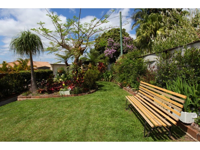 4 Blaxland Road, Nambour QLD 4560