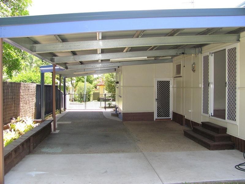 20 Hill Street, Nambour QLD 4560