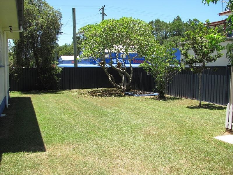20 Hill Street, Nambour QLD 4560
