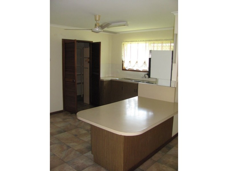 1-3 CAMPBELL CLOSE, Nambour QLD 4560