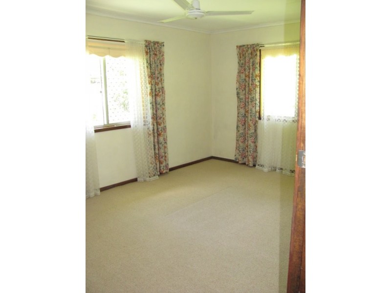 1-3 CAMPBELL CLOSE, Nambour QLD 4560