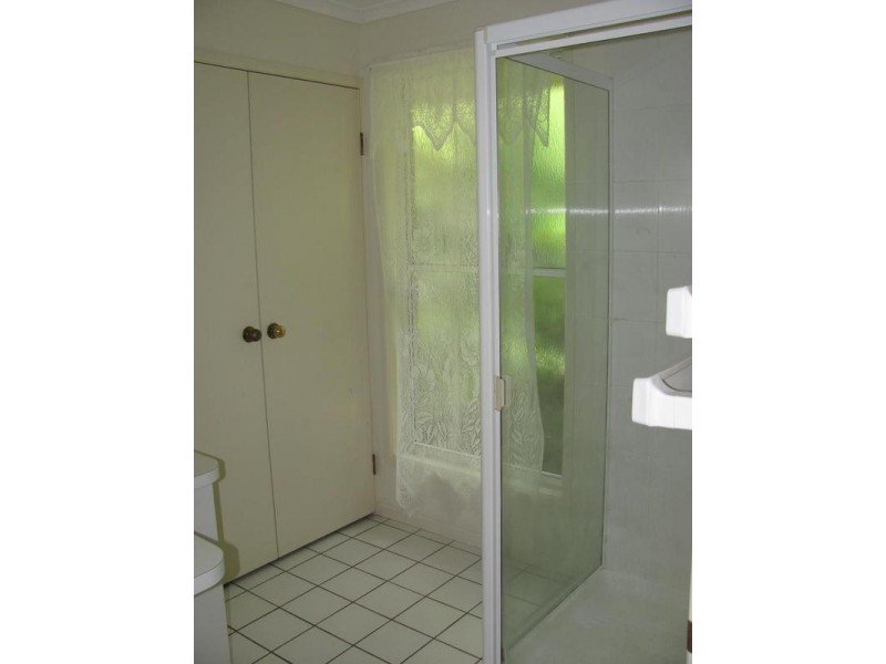 2/18 Florence Street, Nambour QLD 4560