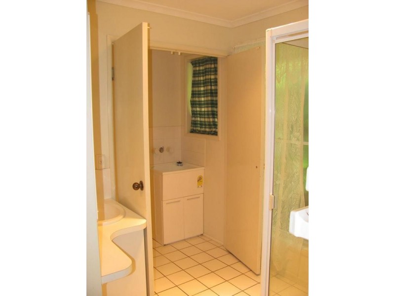 2/18 Florence Street, Nambour QLD 4560