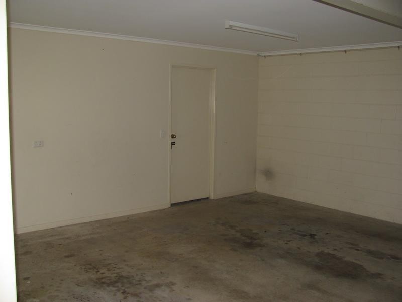 2/18 Florence Street, Nambour QLD 4560
