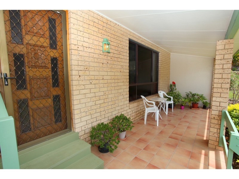 27 Cunningham Crescent, Nambour QLD 4560