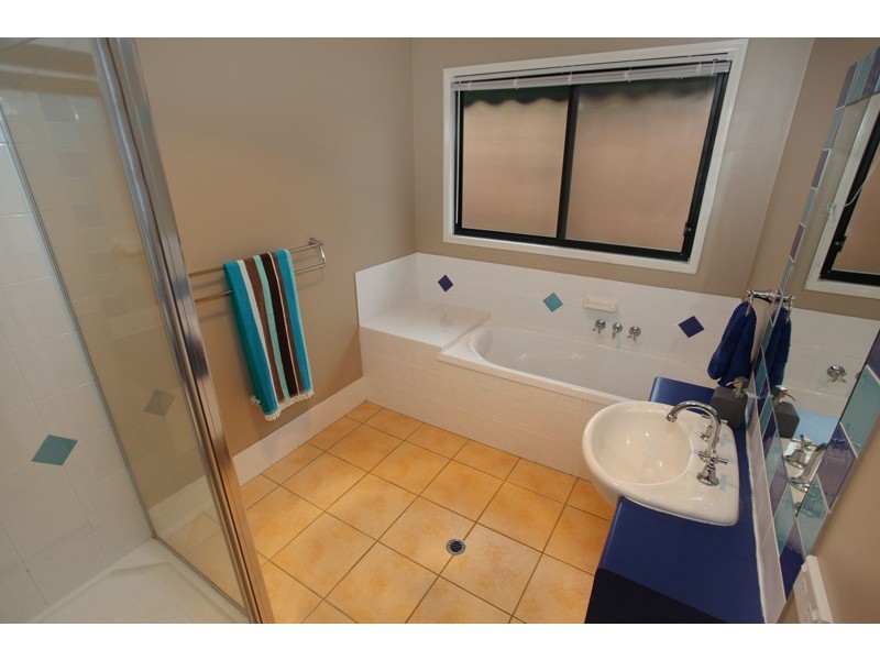 29 Petigrain Avenue, Palmwoods QLD 4555