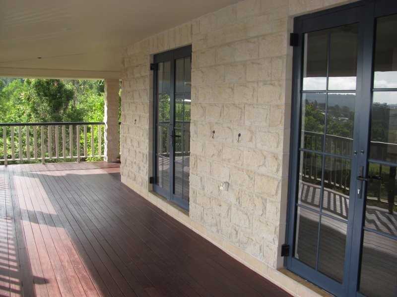 12 Dalzell Court, Nambour QLD 4560