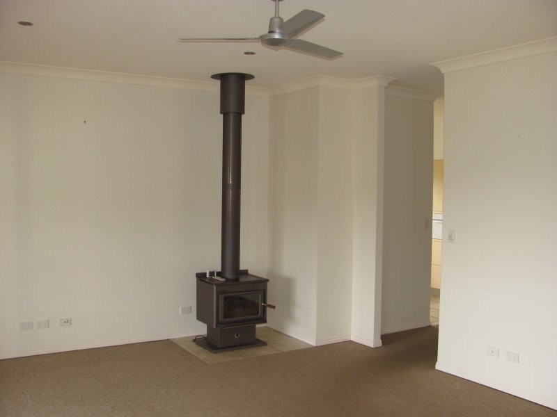 12 Dalzell Court, Nambour QLD 4560