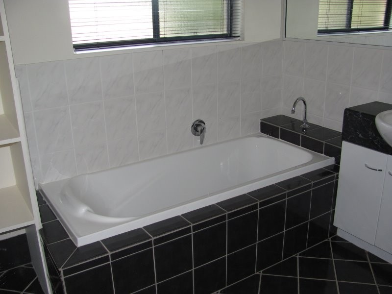 12 Dalzell Court, Nambour QLD 4560