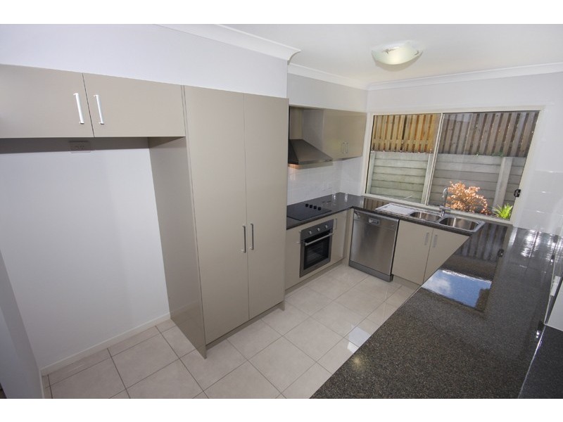 1/2 Dream Court, Nambour QLD 4560