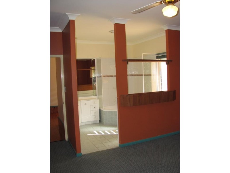 45 Gardenvale Drive, Nambour QLD 4560