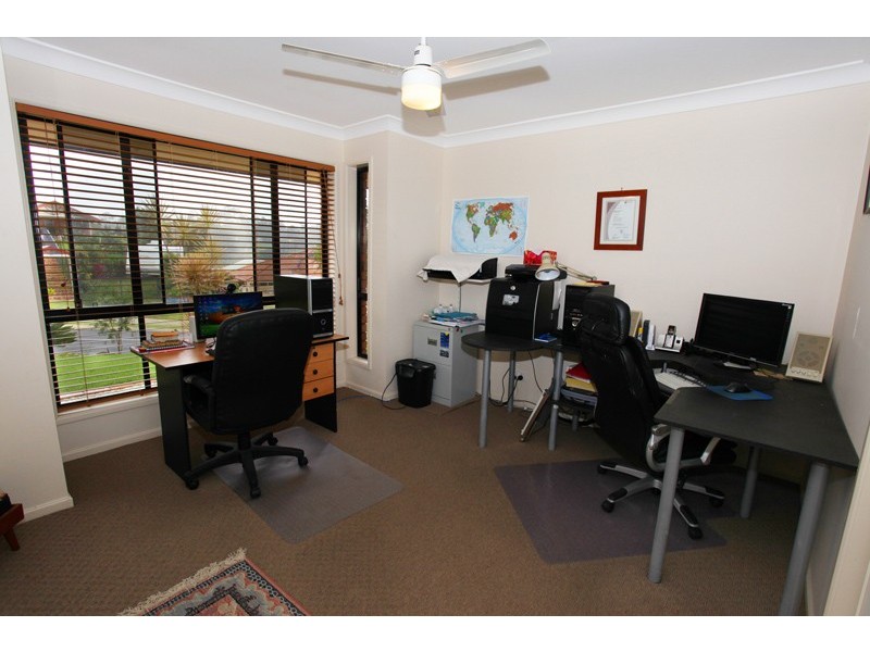 17 Albatross Avenue, Nambour QLD 4560