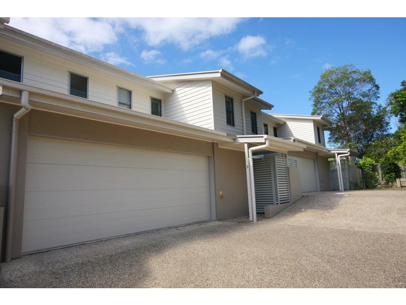 2/10 MOUNT PLEASANT ROAD, Nambour QLD 4560