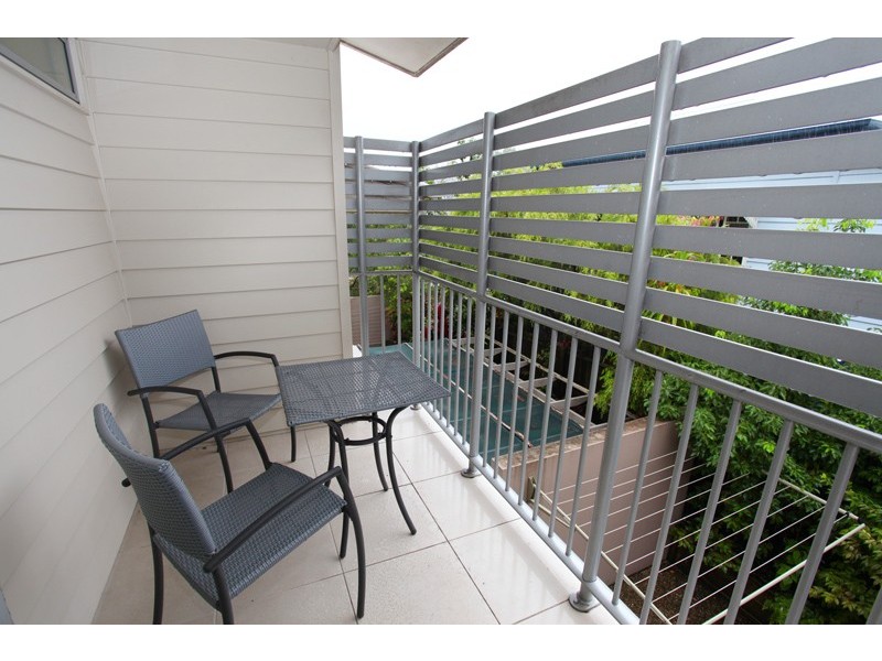 2/10 MOUNT PLEASANT ROAD, Nambour QLD 4560