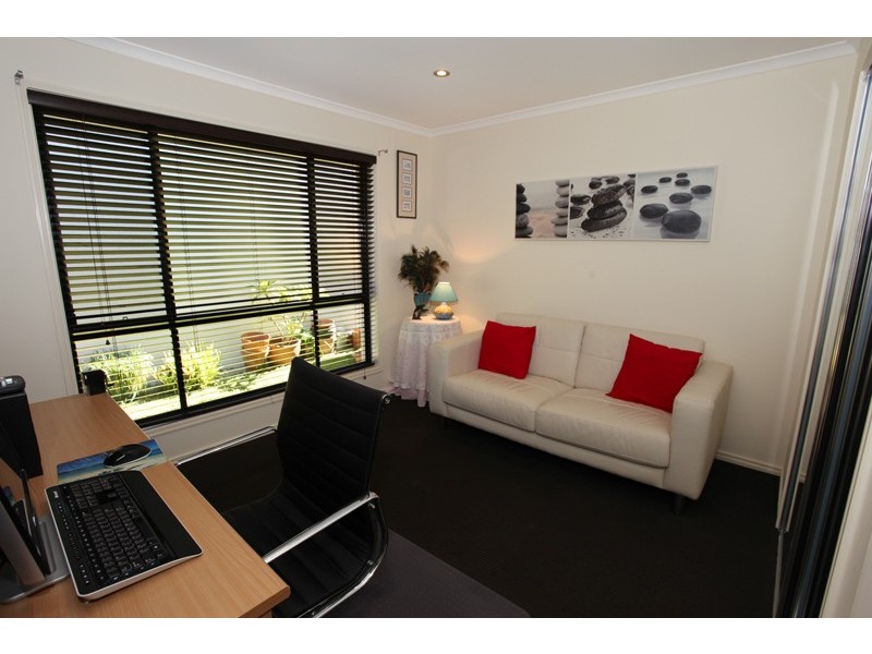 4 Undanbi Lane, Twin Waters QLD 4564