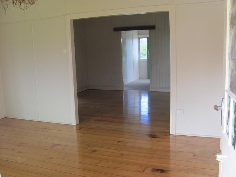 38 Washington Street, Nambour QLD 4560