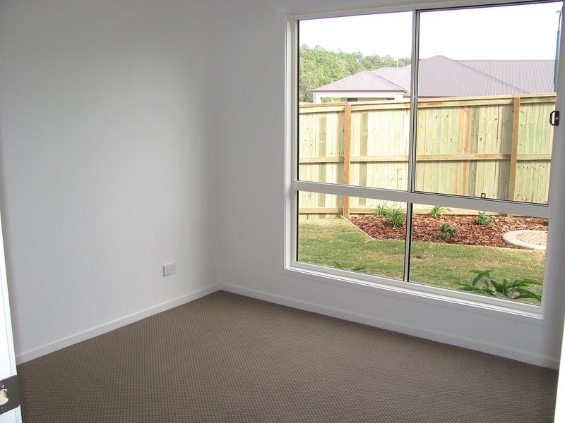 2/1 Orientation Place, Nambour QLD 4560