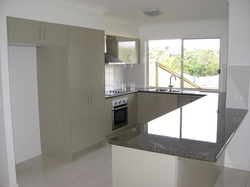 2/1 Orientation Place, Nambour QLD 4560