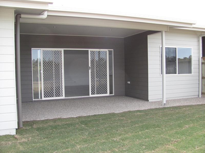 2/1 Orientation Place, Nambour QLD 4560