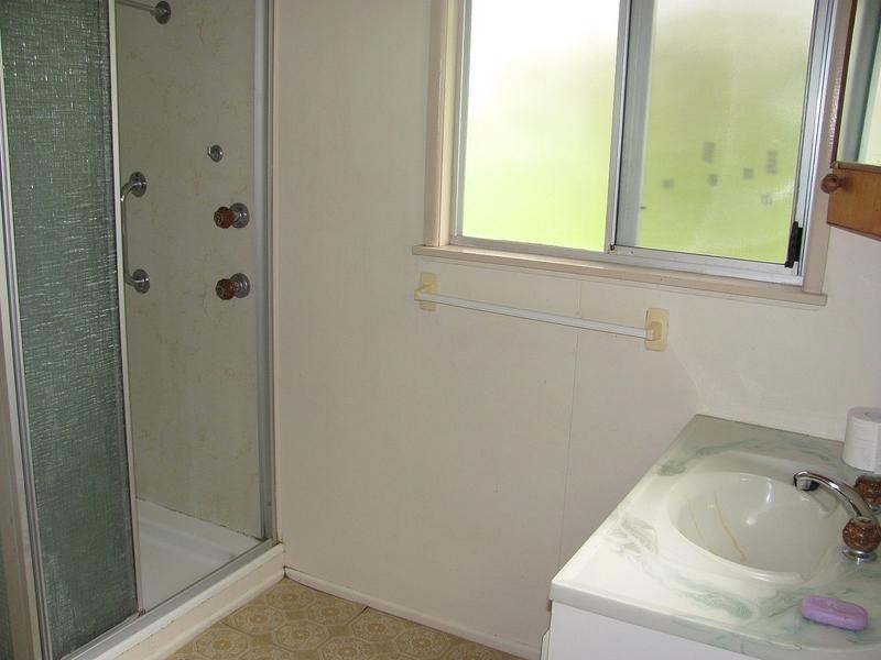 24 Waterfall Road, Nambour QLD 4560