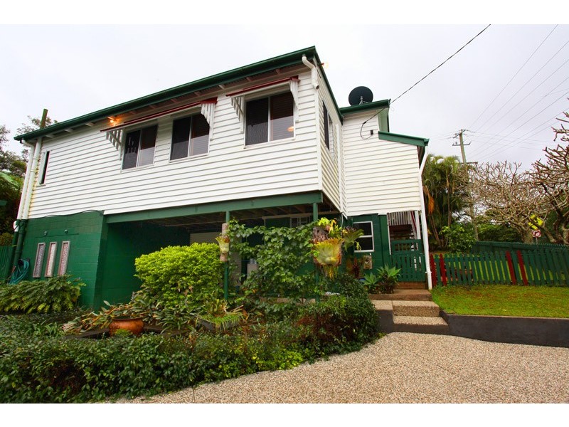 9 Magnolia Street, Nambour QLD 4560