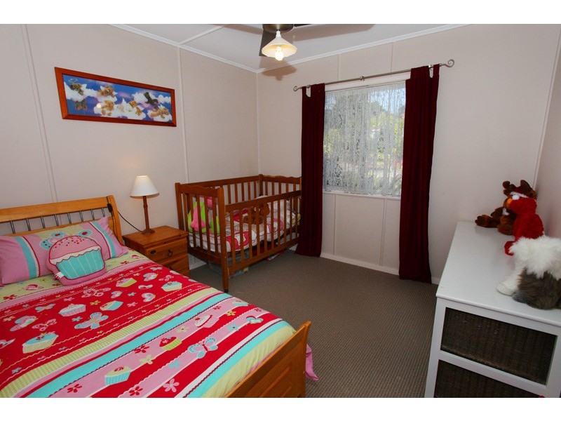 16 Valley View Street, Nambour QLD 4560