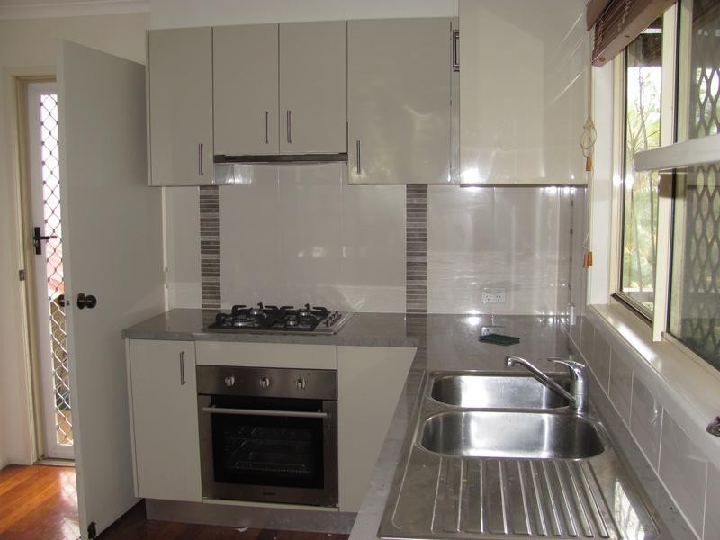11 Kings Place, Nambour QLD 4560